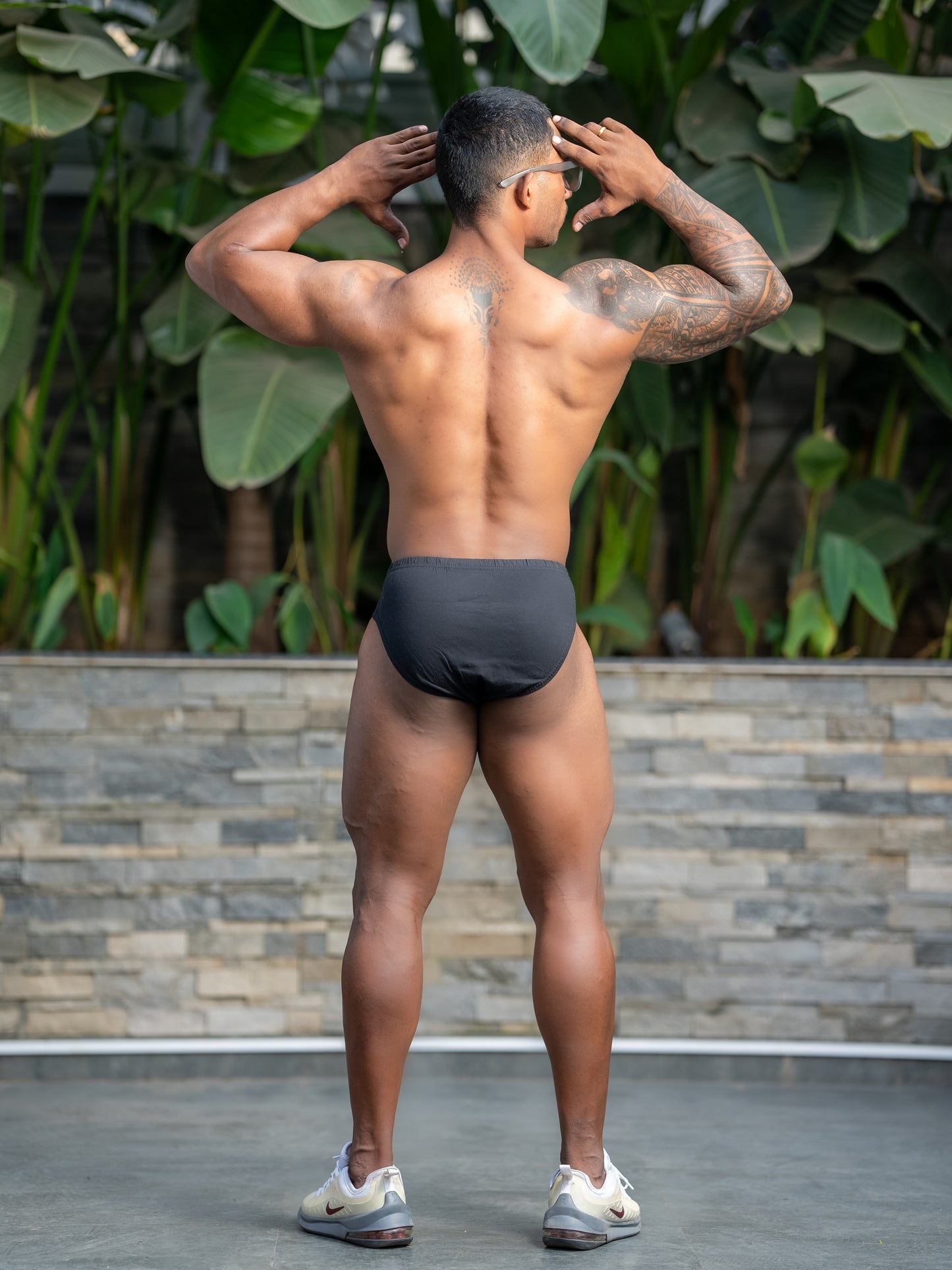 Men's Super Bio wash Cotton Solid Poco Brief / Antimicrobial Brief with Ultrasoft Concealed Waistband / Innerwear Black